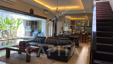 Rumah Mewah di Bandung Kota, Bandung, 4 Kamar Tidur, LT 275m²