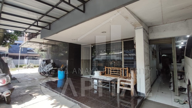 Rumah Elegan di Bandung Kota, Bandung, 4 Kamar Tidur, LT 375m²