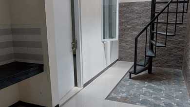 Kesempatan Rumah di Taman Kopo Indah, Bandung, LB 110m², Harga 1,6 Miliar