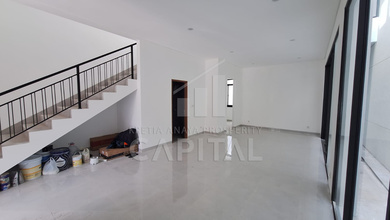 Rumah Mewah di Bandung Kota, Bandung, 4 KT, LT 138m²