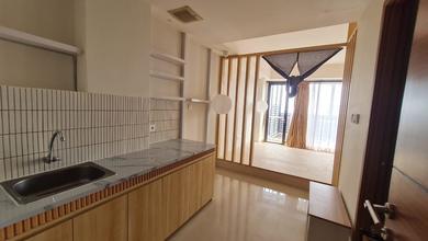 Apartemen Nyaman Dijual Cepat di Dago, Bandung, Harga Menarik!