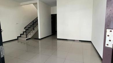 Promo Rumah di Taman Kopo Indah, Bandung, LB 174m², Harga 2,35 Miliar