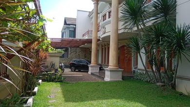 Hunian Prestisius di Kawasan Batununggal, Bandung, LB 950m², Harga 11 Miliar