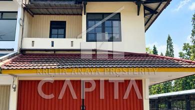 Ruko di Metro Soekarno Hatta Posisi Hook Dekat Griya
