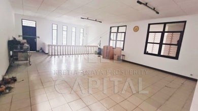 Hunian Elite di Kawasan Pasteur, Bandung, LB 218m², Harga 3,4 Miliar