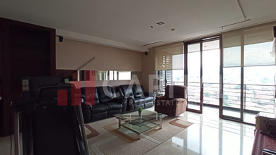 Jual Apartemen Strategis di Dago, Bandung, Luas 176m²