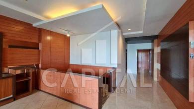 Ruko 3 Lantai Strategis Dekat Tol Pasteur, Cakep Banget Siap Pakai. Lokasi Dakota Gunung Batu