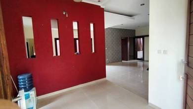 Properti Siap Huni di Area Sarijadi, Bandung, LT 214m²