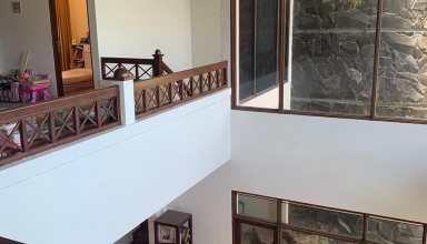 Rumah Prestisius di Kawasan Cipaku, Bandung, LB 432m², Harga 5,25 Miliar