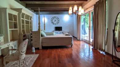 Rumah Area Premium Dago, Bandung - Harga Terbaik 5,75 Miliar